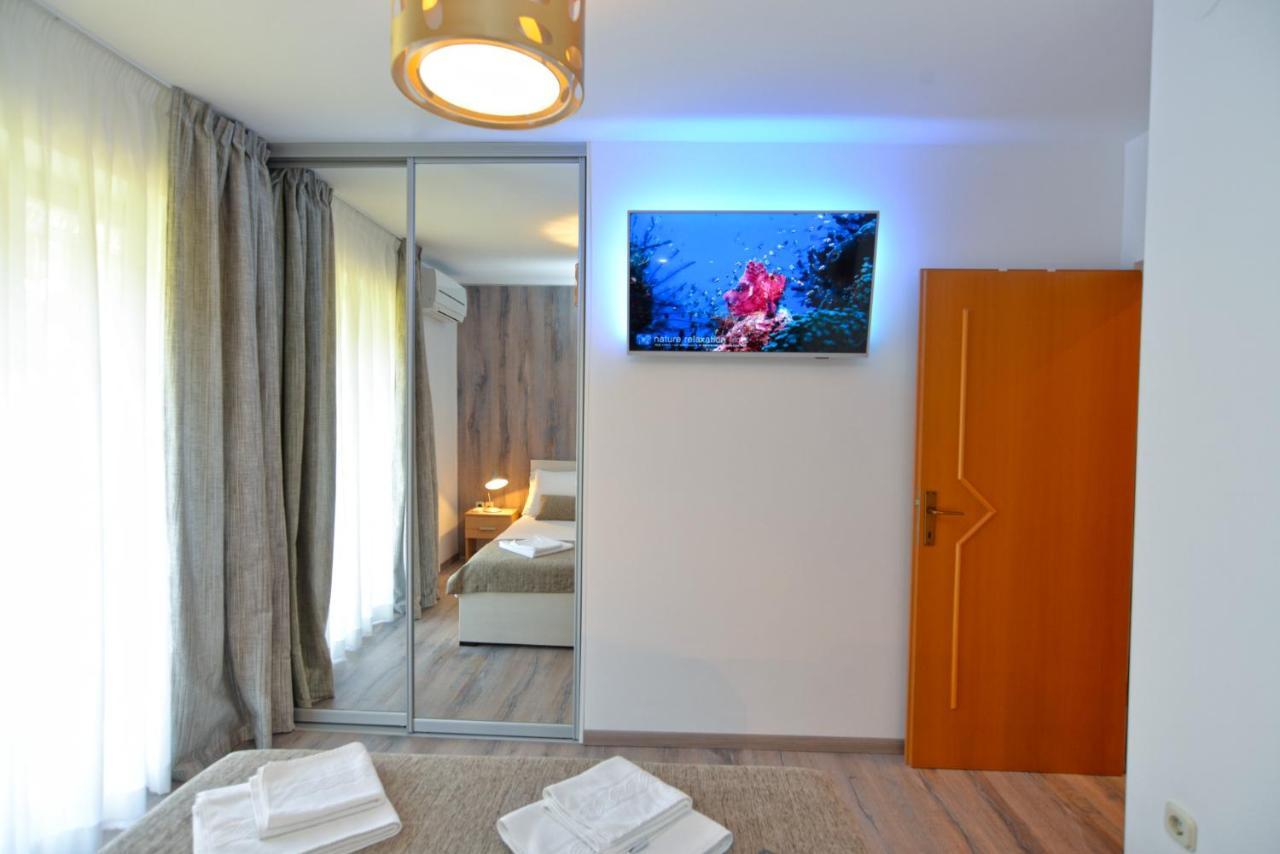 Apartments Elvis 1299 Vrsar Kültér fotó