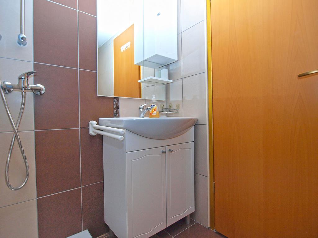 Apartments Elvis 1299 Vrsar Kültér fotó